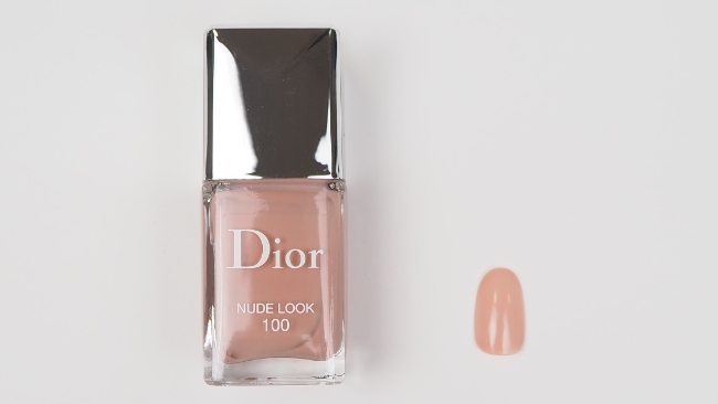 ディオール/Dior＞のネイル全色スウォッチ｜人気TOP3*のカラーは