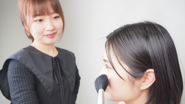 伊勢丹ミラー　ビューティースタイリストとは？　モデルイメージ