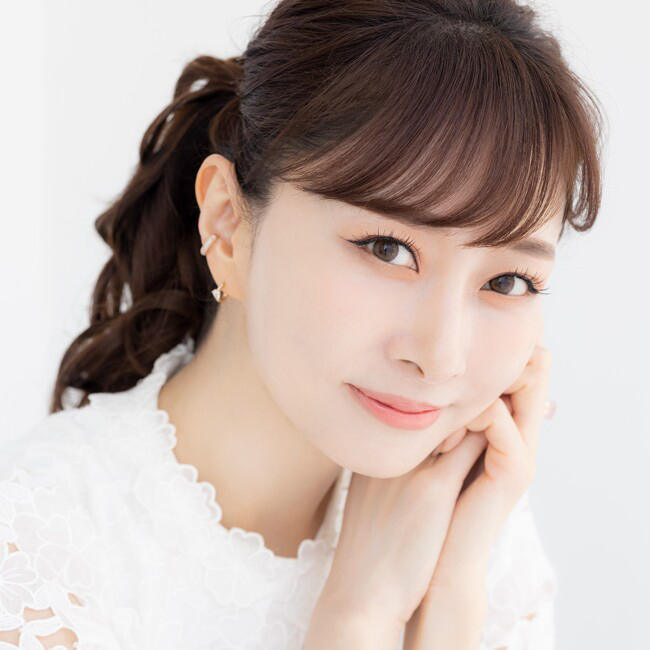 【THECOSME秋号】石井美保×三越伊勢丹 スペシャルキット情報