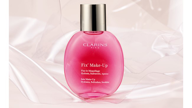 ＜CLARINS＞ 植物バイオテック発想でキープ力もケア効果も進化