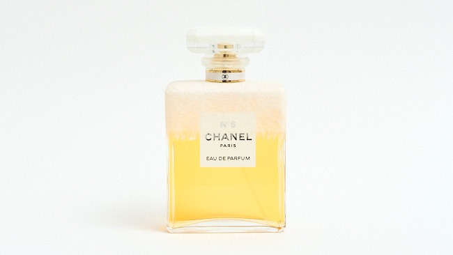 2024年クリスマスコフレ 【CHANEL/シャネル WINTER TALE】 特別 2024年クリスマスコフレ 【CHANEL/シャネル WINTER TALE】 特別