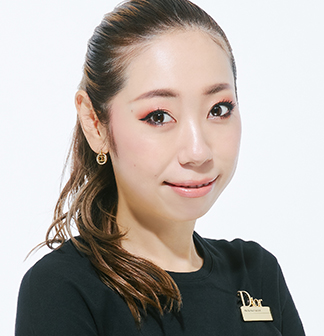 ディオール トップメイクアップアーティスト 雨宮 加奈さん