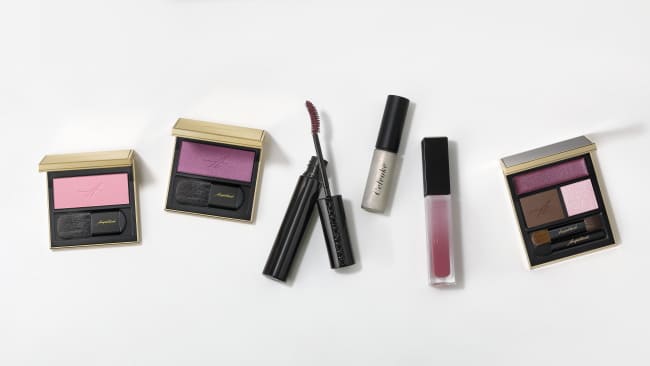 ＜アディクション＞アディクション ザ マスカラ カラーニュアンス WP #006 Deep Plum、＜セルヴォーク＞インフィニトリー グリマーリキッド #01 クリアクリスタル、＜アンプリチュード＞Amplitude コンスピキュアス モノチークス #05 ベビーピンク、#06 ディープローズ