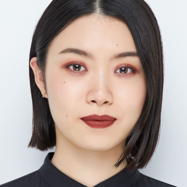 芯のある女性像をイメージした＜NARS＞メイク モデルイメージ