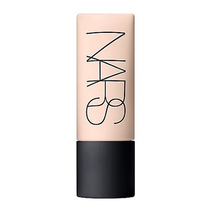 ＜NARS＞ソフトマットコンプリート ファンデーション