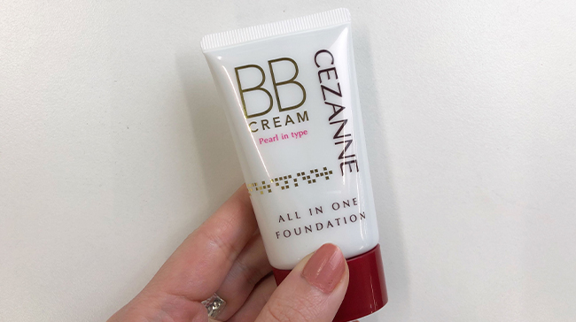 ＜セザンヌ＞BBクリーム #P2 ナチュラルなオークル