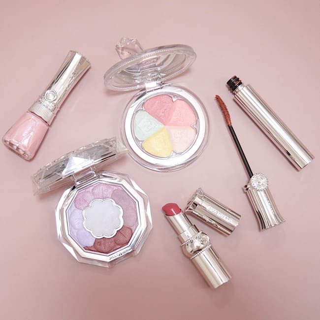 ＜Dior＞の優秀マスカラ なりたい目もとはどのタイプ？